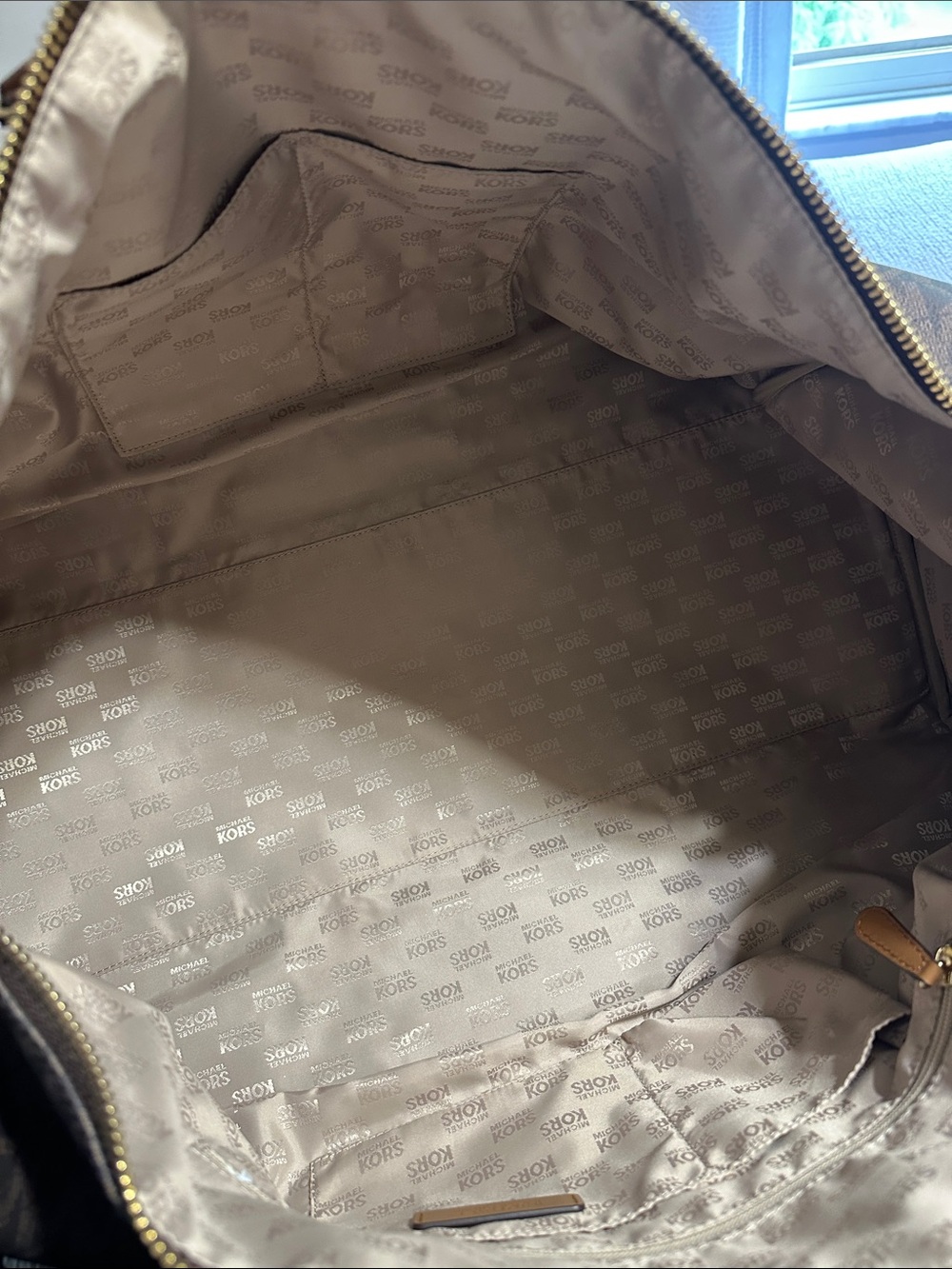 Michael Kors Brown Duffel bag - Picture 6 of 12